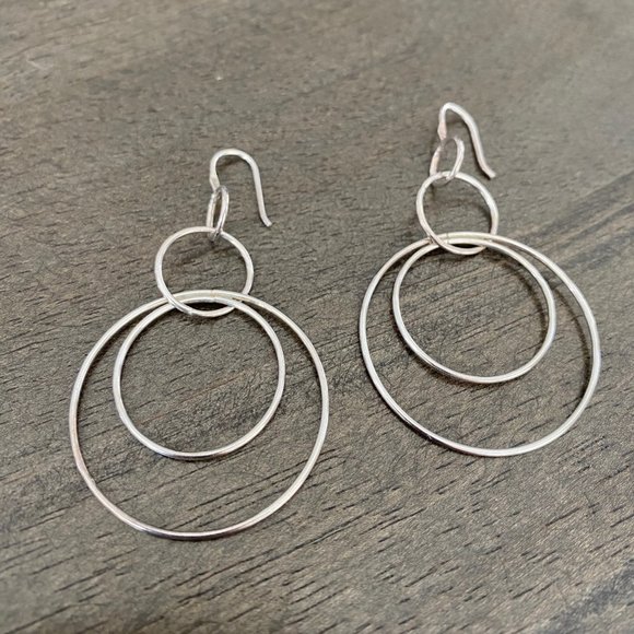 Silpada Sterling Silver Double Circle Dangle Earrings - Picture 1 of 3